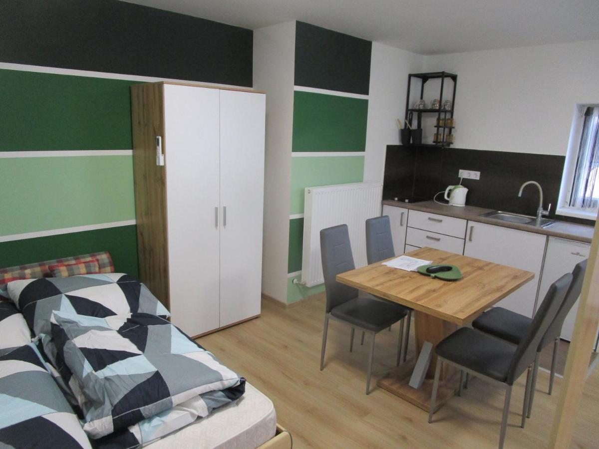 Veroland Maganszallashely Hodmezovasarhely Bagian luar foto