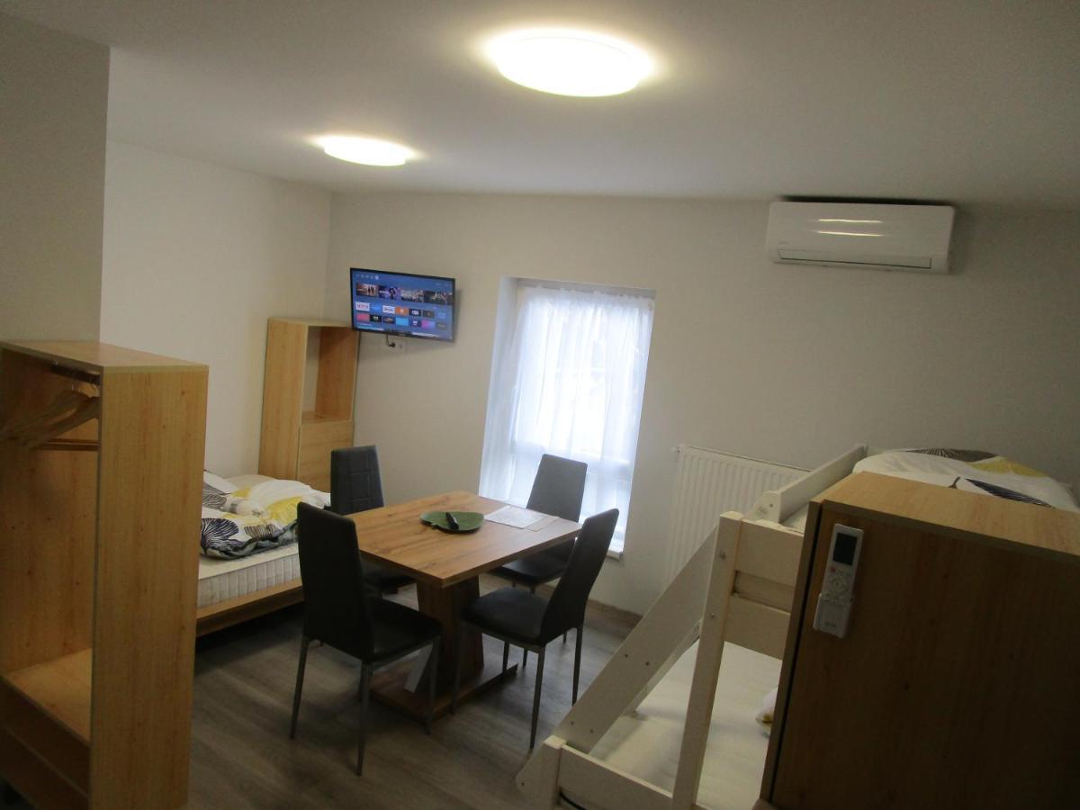 Veroland Maganszallashely Hodmezovasarhely Bagian luar foto